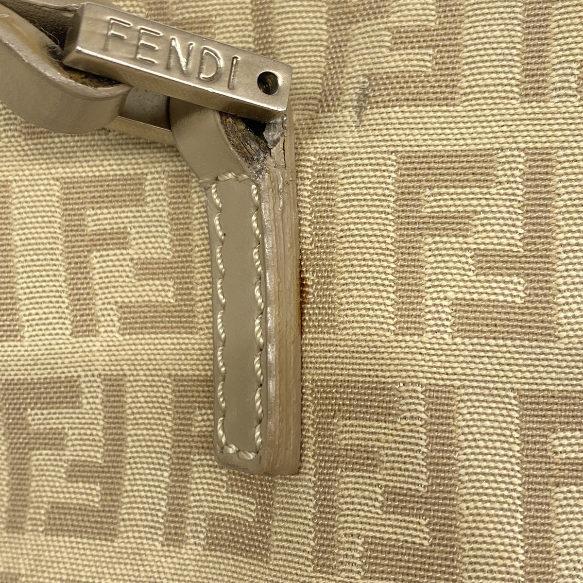 【6ke5157】フェンディ トートバッグ ズッキーノ ナイロンキャンバス ベージュ シルバー金具【中古】レディース
