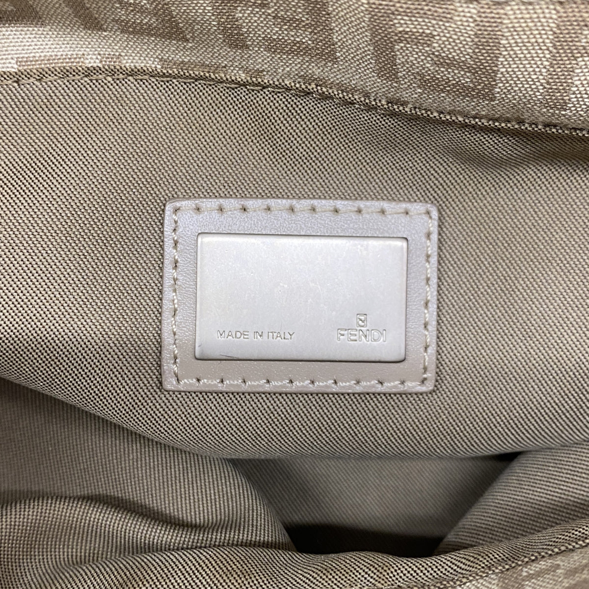 【6ke5157】フェンディ トートバッグ ズッキーノ ナイロンキャンバス ベージュ シルバー金具【中古】レディース