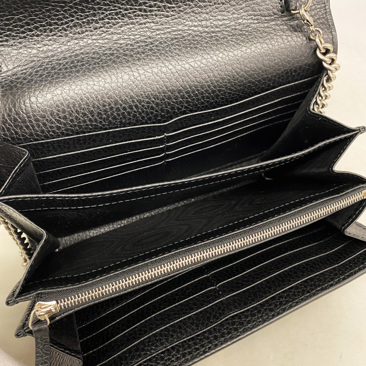 【6ke5168】グッチ ショルダーウォレット デュオニュソス 401231 レザー ブラック シルバー金具【中古】レディース