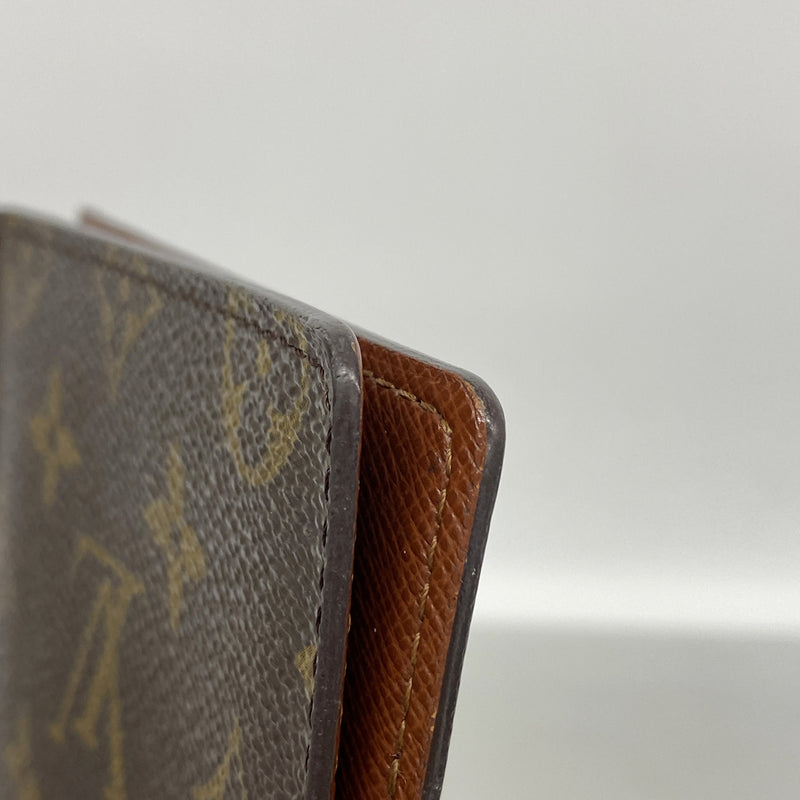 【6ke5174】ルイヴィトン パスケース モノグラム ポルト2カルトヴェルティカル M60533 ブラウン【中古】メンズ レディース ユニセックス