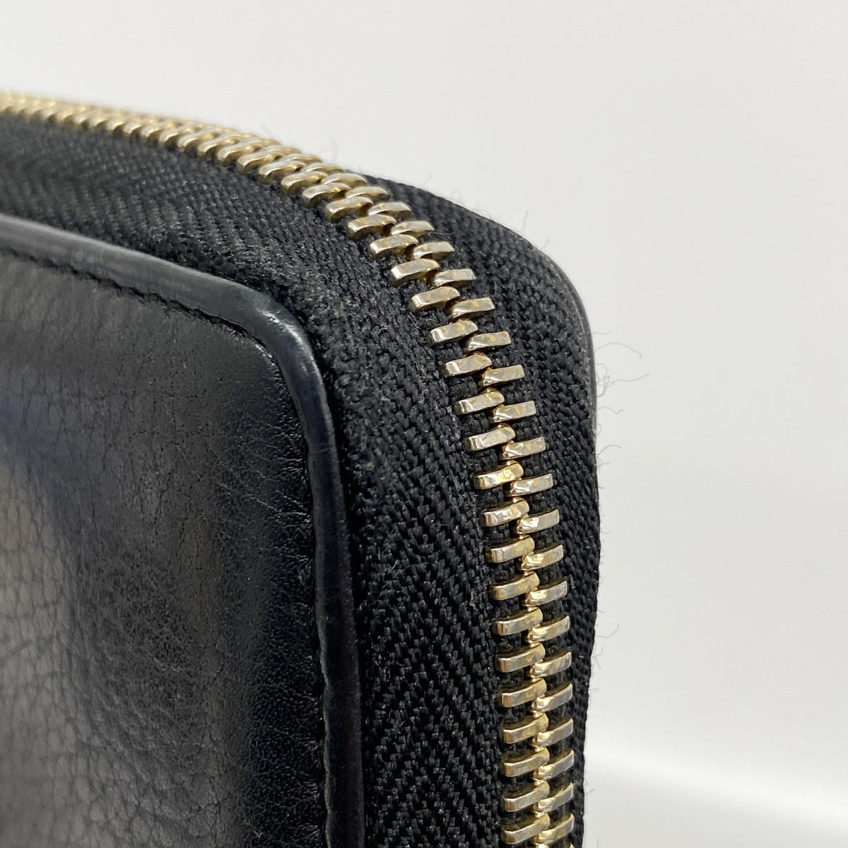 【6ke5190】グッチ 長財布 ソーホー 308004 レザー ブラック シャンパンゴールド金具【中古】レディース