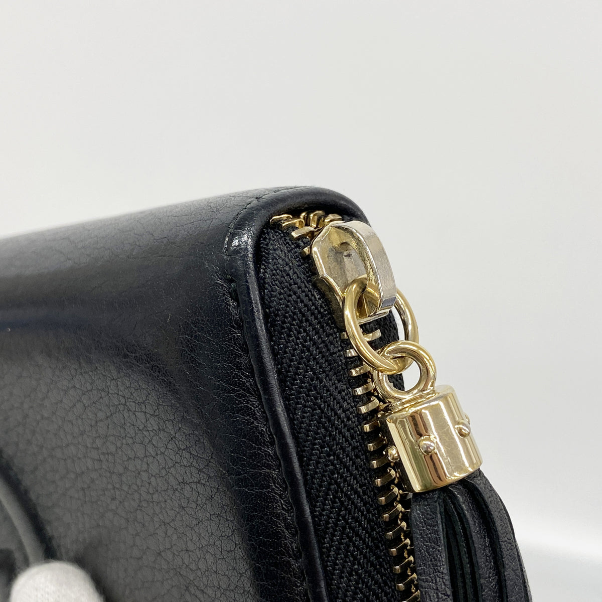 【6ke5190】グッチ 長財布 ソーホー 308004 レザー ブラック シャンパンゴールド金具【中古】レディース