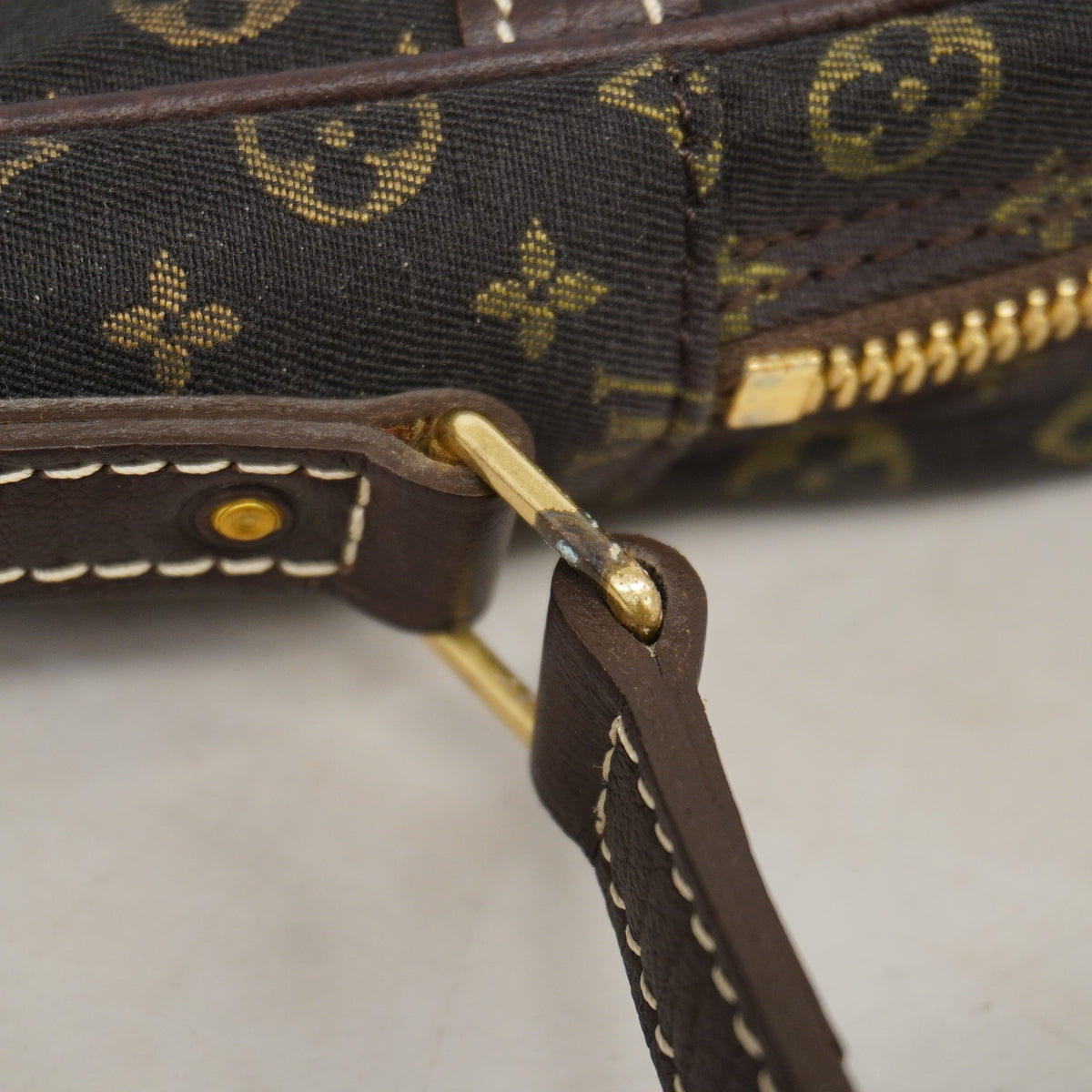【6ke5211】ルイヴィトン ショルダーバッグ モノグラム・ミニラン ダヌーブ M95228 エベヌ【中古】レディース