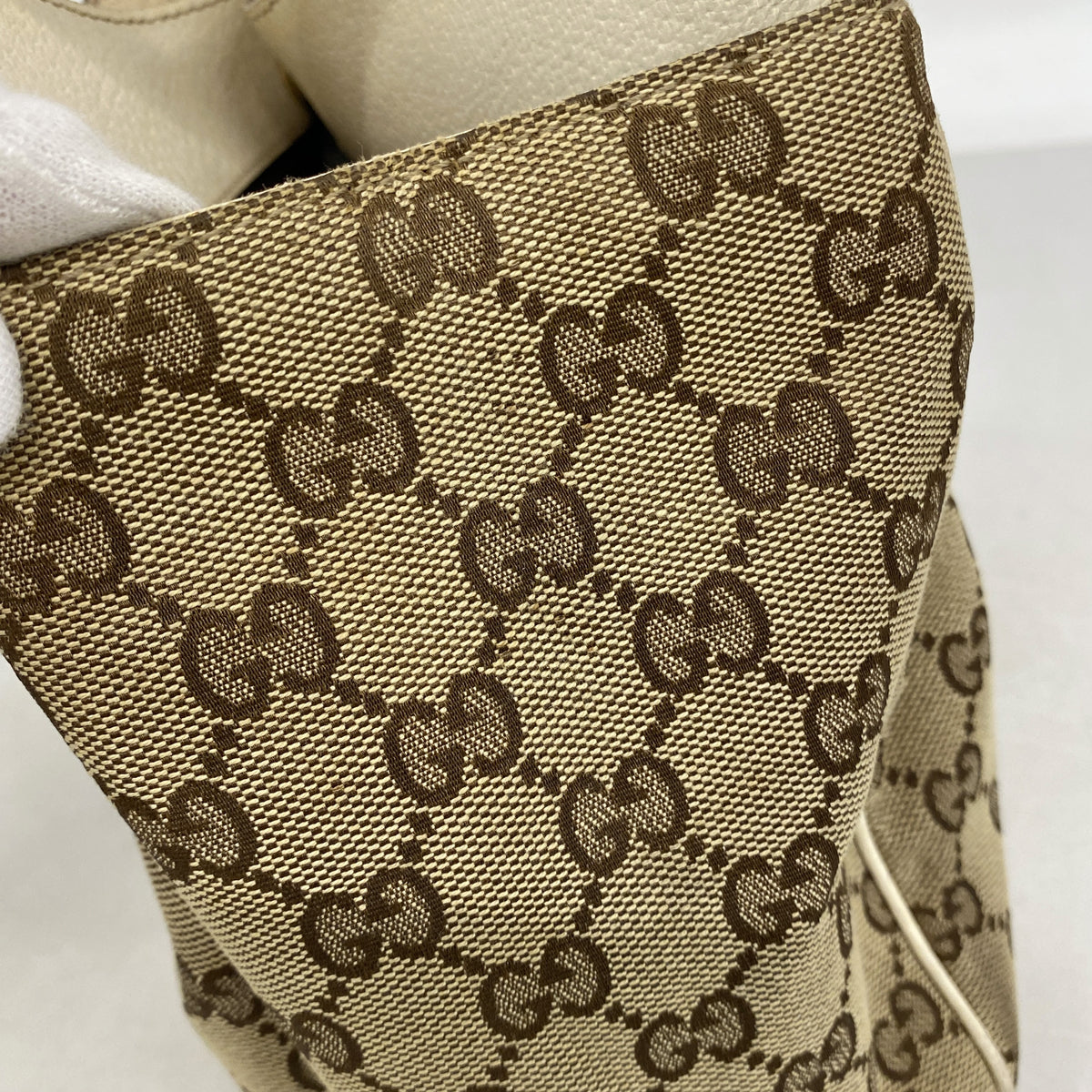 【6ke5284】グッチ ハンドバッグ GGキャンバス 154982 キャンバス ベージュ シャンパンゴールド金具【中古】レディース