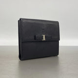 【6ke5286】サルヴァトーレフェラガモ 財布 ヴァラ レザー ブラック シルバー金具【中古】レディース