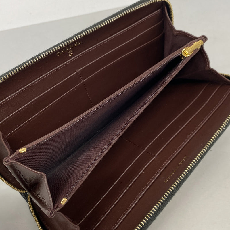 【6ke5307】シャネル 長財布 マトラッセ キャビアスキン ブラック ゴールド金具【中古】レディース