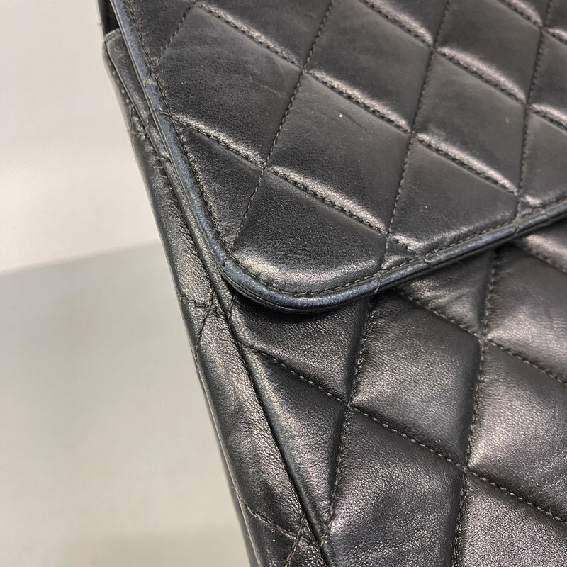 【6ke5328】シャネル ショルダーバッグ デカマトラッセ Wチェーン ラムスキン ブラック ゴールド金具【中古】レディース