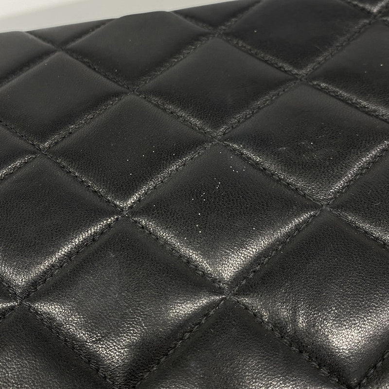 【6ke5328】シャネル ショルダーバッグ デカマトラッセ Wチェーン ラムスキン ブラック ゴールド金具【中古】レディース