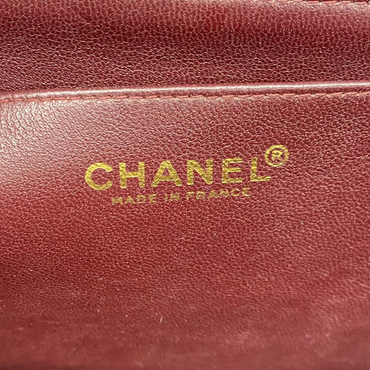 【6ke5328】シャネル ショルダーバッグ デカマトラッセ Wチェーン ラムスキン ブラック ゴールド金具【中古】レディース