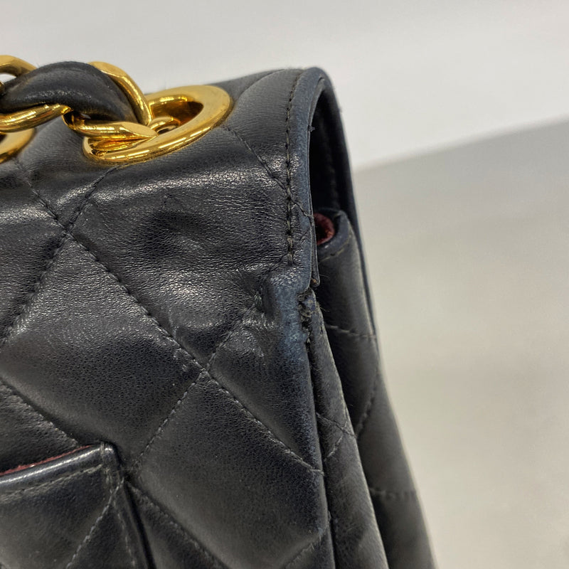 【6ke5328】シャネル ショルダーバッグ デカマトラッセ Wチェーン ラムスキン ブラック ゴールド金具【中古】レディース