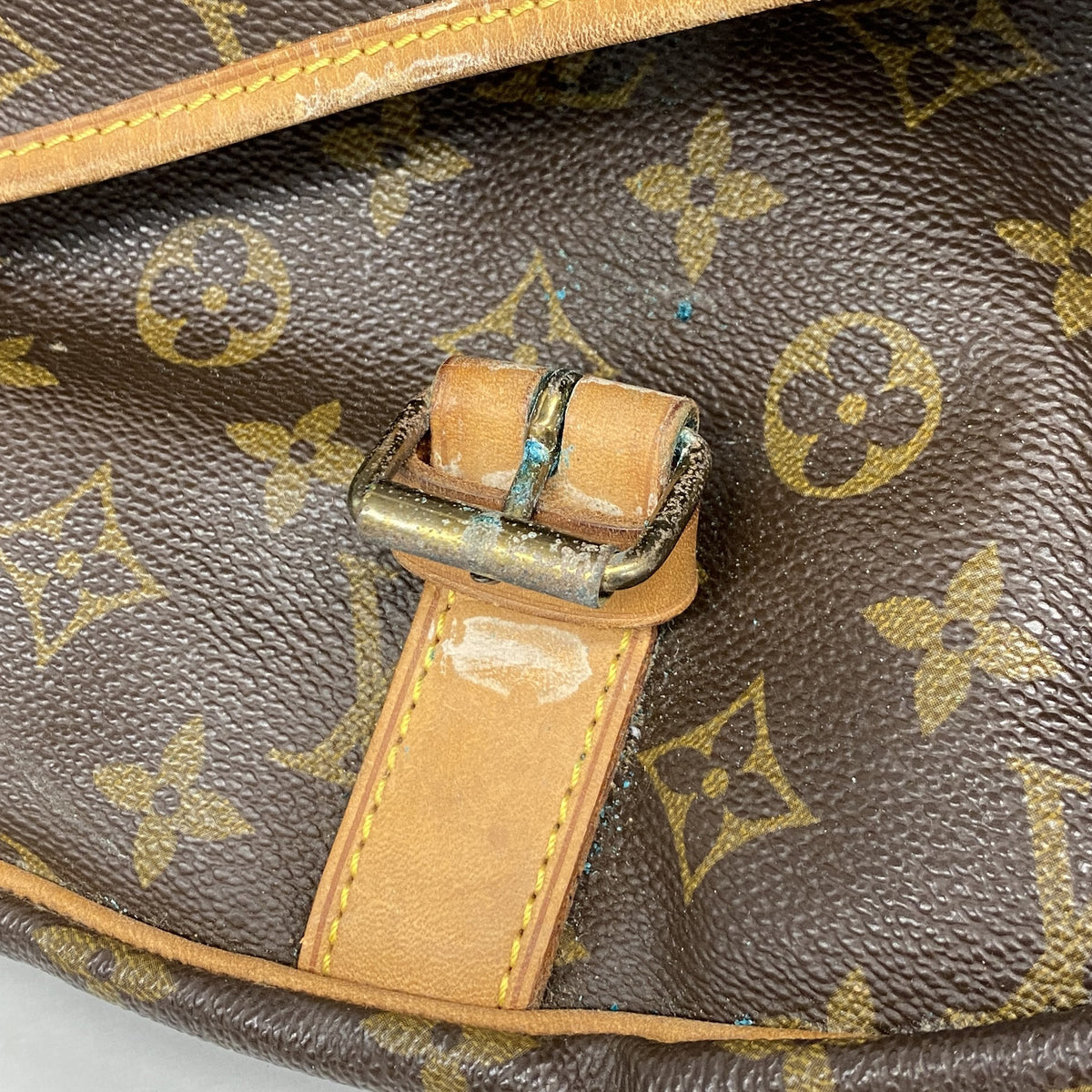 【6ke5353】ルイヴィトン ショルダーバッグ モノグラム ソミュール43 M42252 ブラウン【中古】レディース