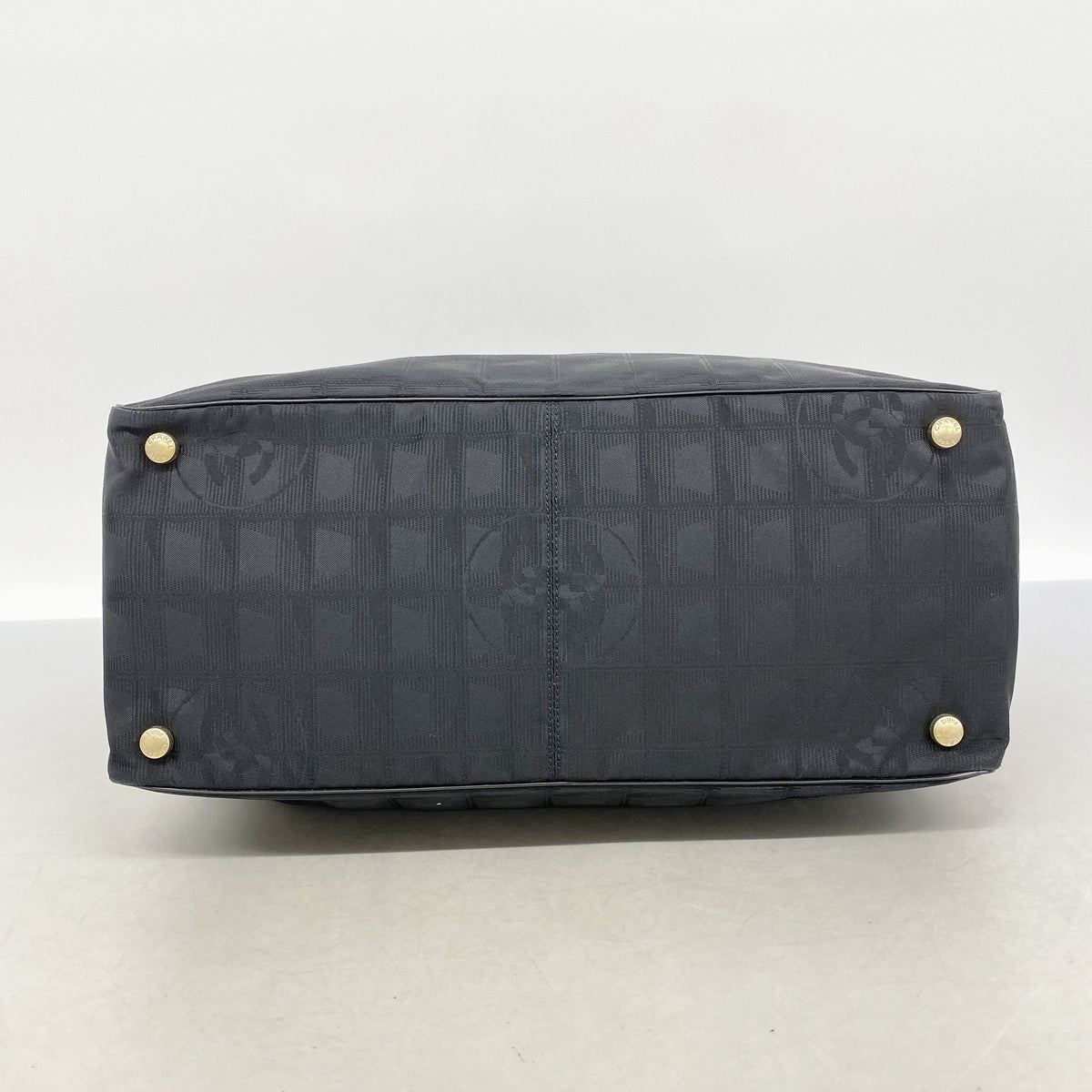 【6ke5427】シャネル トートバッグ ニュートラベル ナイロン ブラック ゴールド金具【中古】レディース