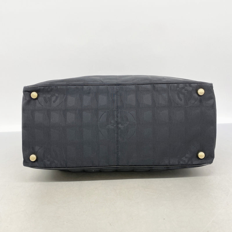 【6ke5427】シャネル トートバッグ ニュートラベル ナイロン ブラック ゴールド金具【中古】レディース