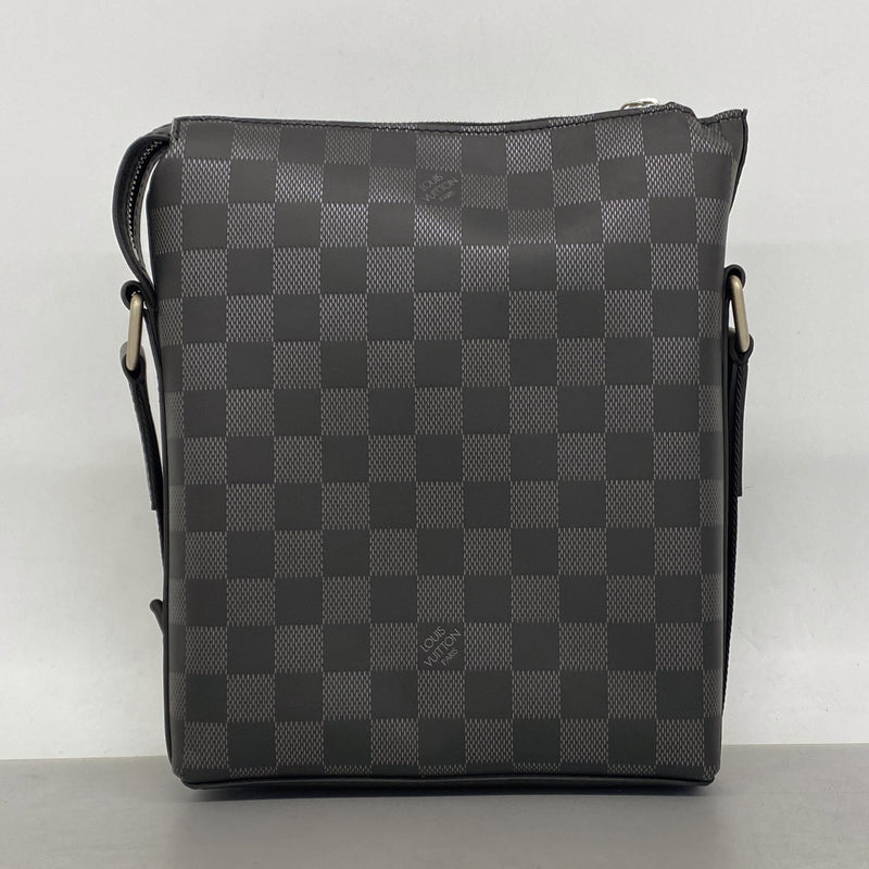 【6ke5492】ルイヴィトン ショルダーバッグ ダミエ・アンフィニ ディスカバリーメッセンジャーPPM N40122 オニキス【中古】メンズ