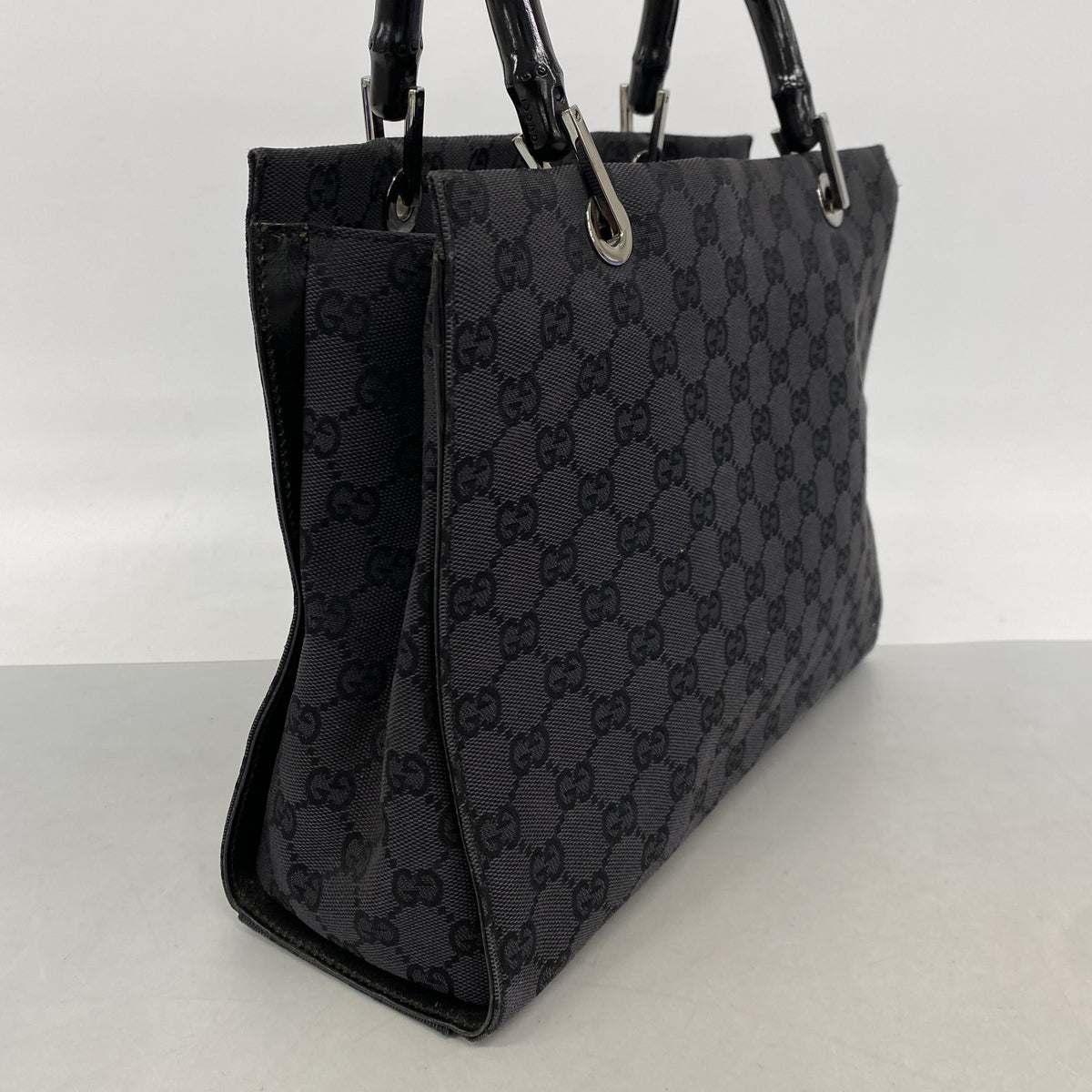 【6ke5567】グッチ ハンドバッグ GGキャンバス バンブー 002 1016 キャンバス ブラック シルバー金具【中古】レディース
