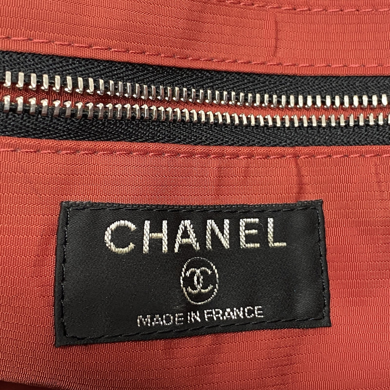 【6ke5641】シャネル トートバッグ 旧トラベル ナイロン ブラック シルバー金具【中古】レディース