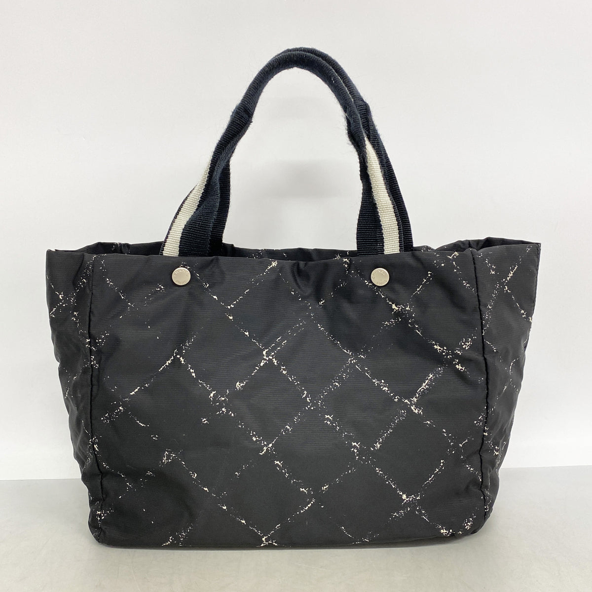 【6ke5641】シャネル トートバッグ 旧トラベル ナイロン ブラック シルバー金具【中古】レディース