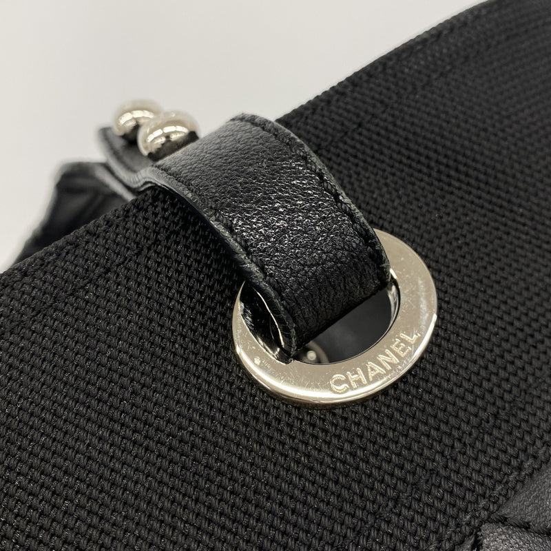 【6ke5759】シャネル トートバッグ パリビアリッツ レザー ブラック シルバー金具【中古】レディース
