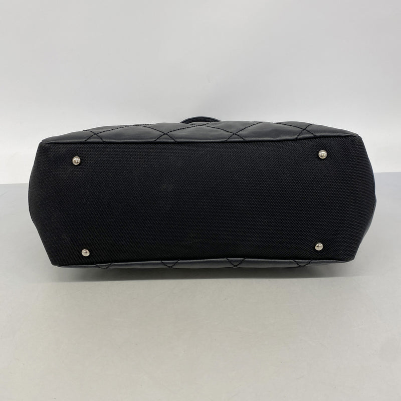【6ke5759】シャネル トートバッグ パリビアリッツ レザー ブラック シルバー金具【中古】レディース