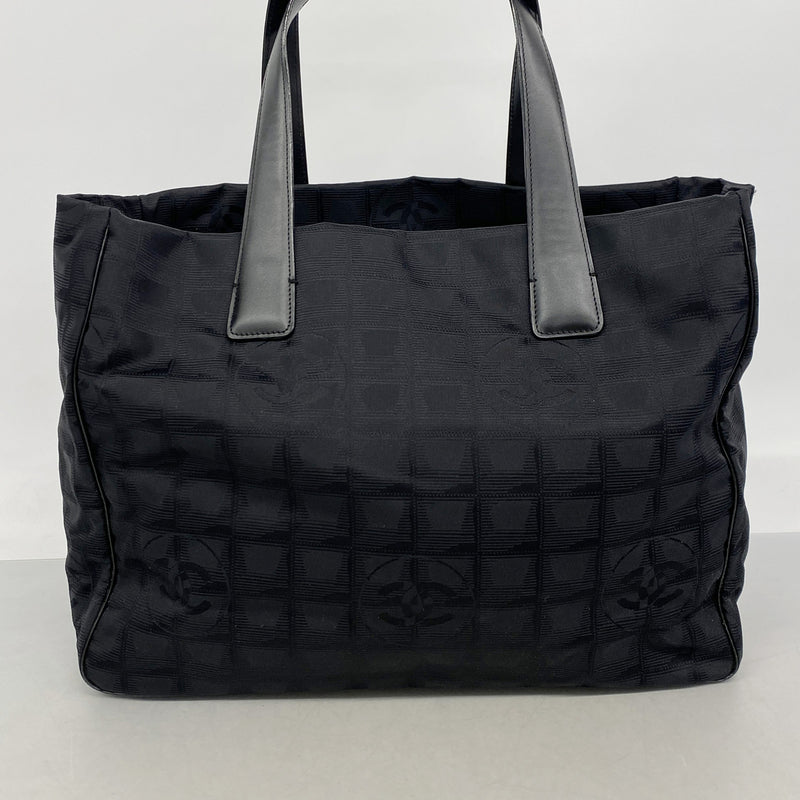【6ke5797】シャネル トートバッグ ニュートラベル ナイロン ブラック ゴールド金具【中古】レディース