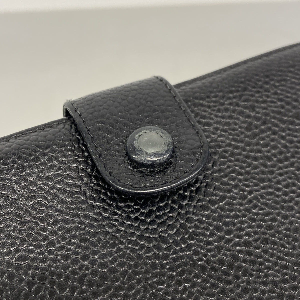 【6ke5798】シャネル 長財布 キャビアスキン ブラック ゴールド金具【中古】レディース