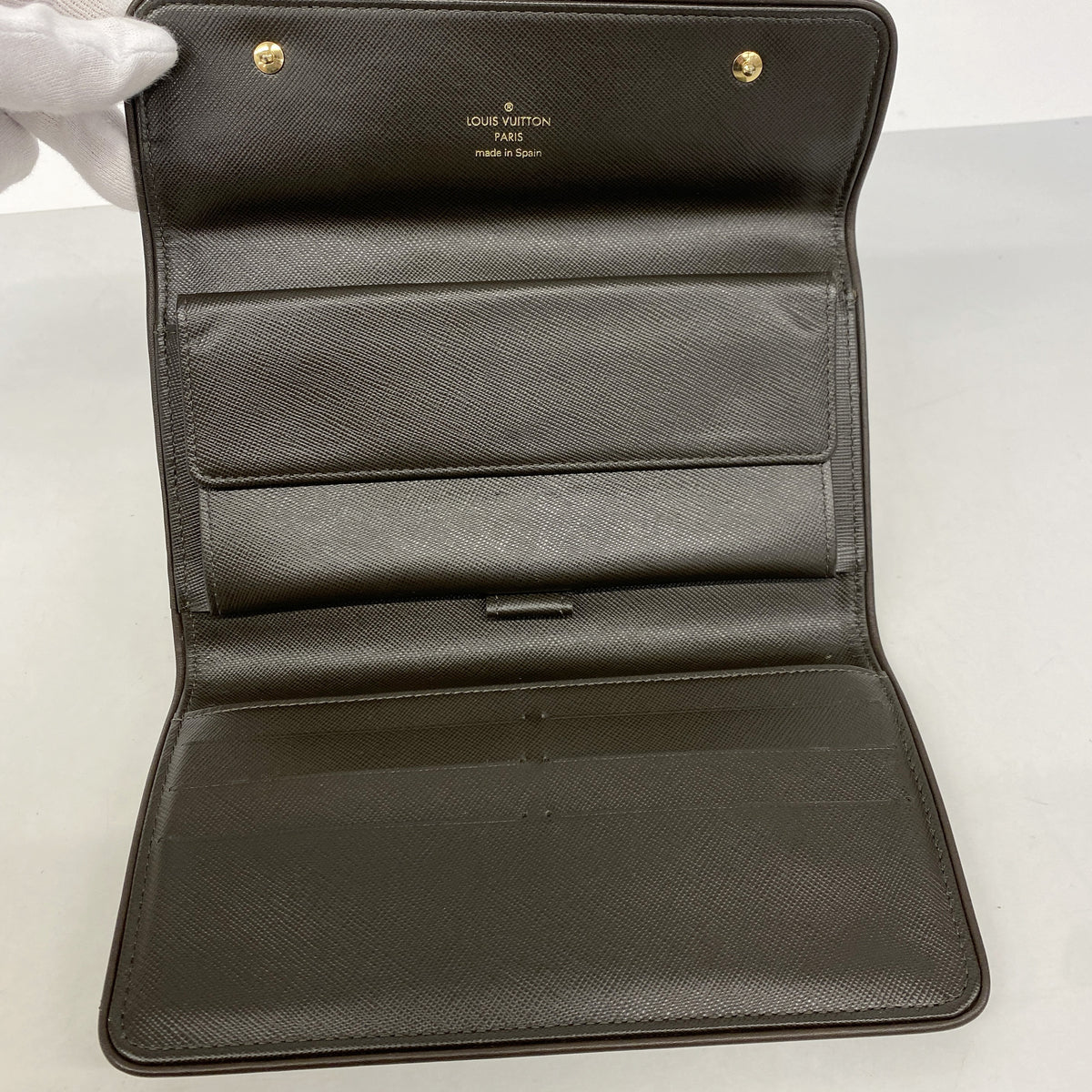 【6ke5852】ルイヴィトン 長財布 モノグラム・ミニ ポルトトレゾールインターナショナル M92443 TSTカーキ【中古】レディース