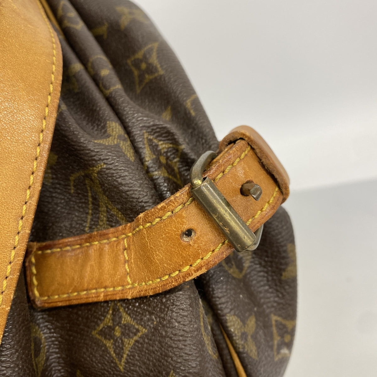 【6ke5901】ルイヴィトン ショルダーバッグ モノグラム ソミュール35 M42254 ブラウン【中古】レディース