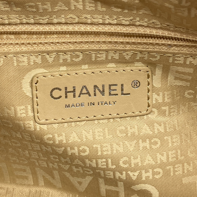 【6ke5944】シャネル ハンドバッグ チョコバー キャビアスキン ベージュ シルバー金具【中古】レディース