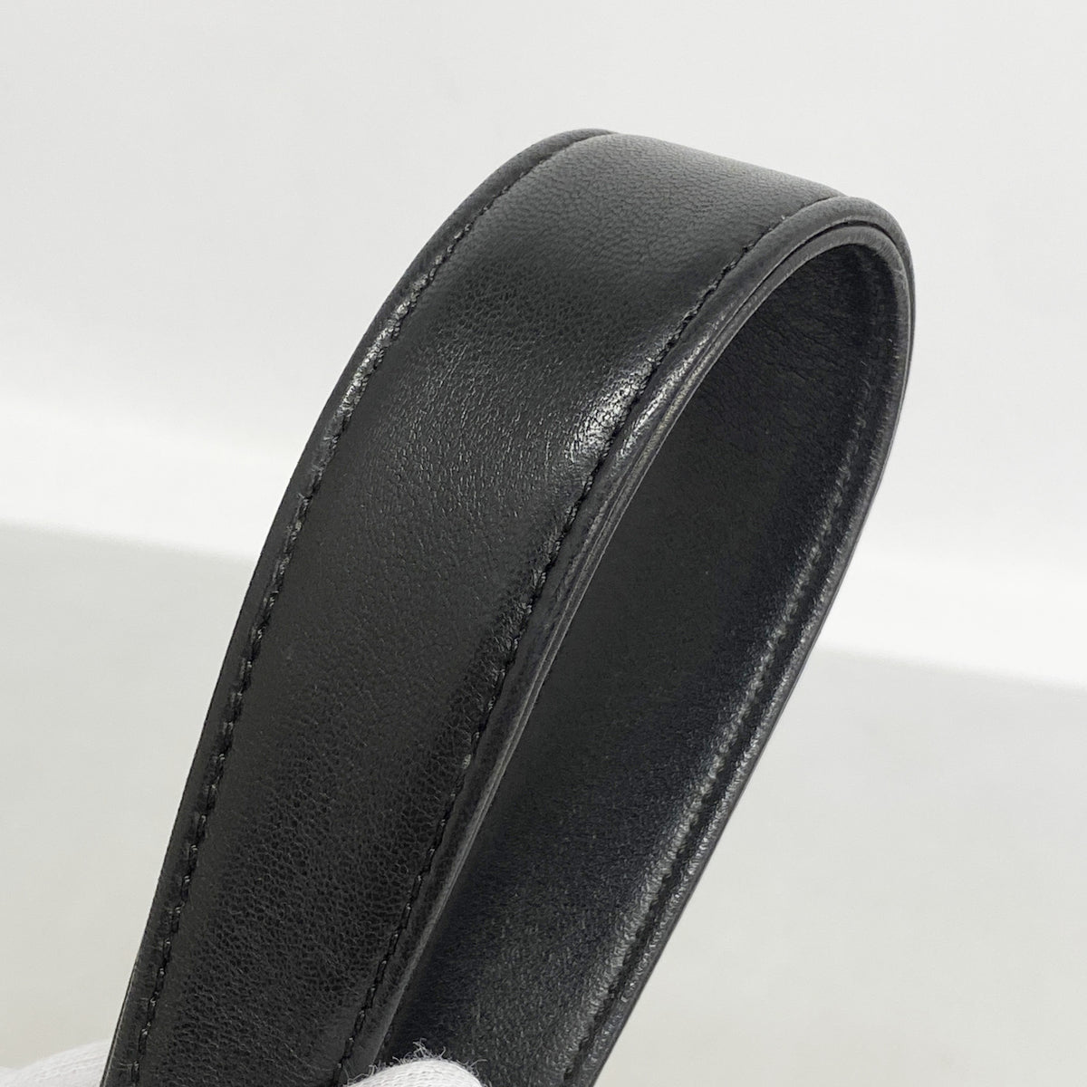 【6ke5945】シャネル ショルダーバッグ マトラッセ チェーンショルダー ラムスキン ブラック シルバー金具【中古】レディース