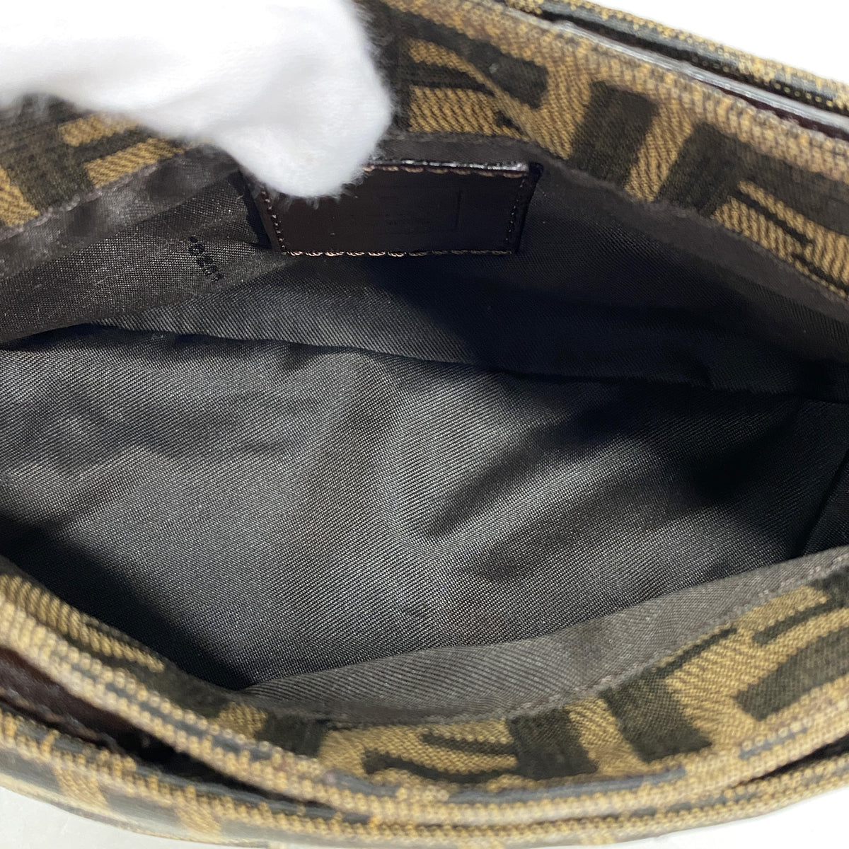 【6ke5964】フェンディ ハンドバッグ ズッカ ナイロンキャンバス ブラウン シルバー金具【中古】レディース
