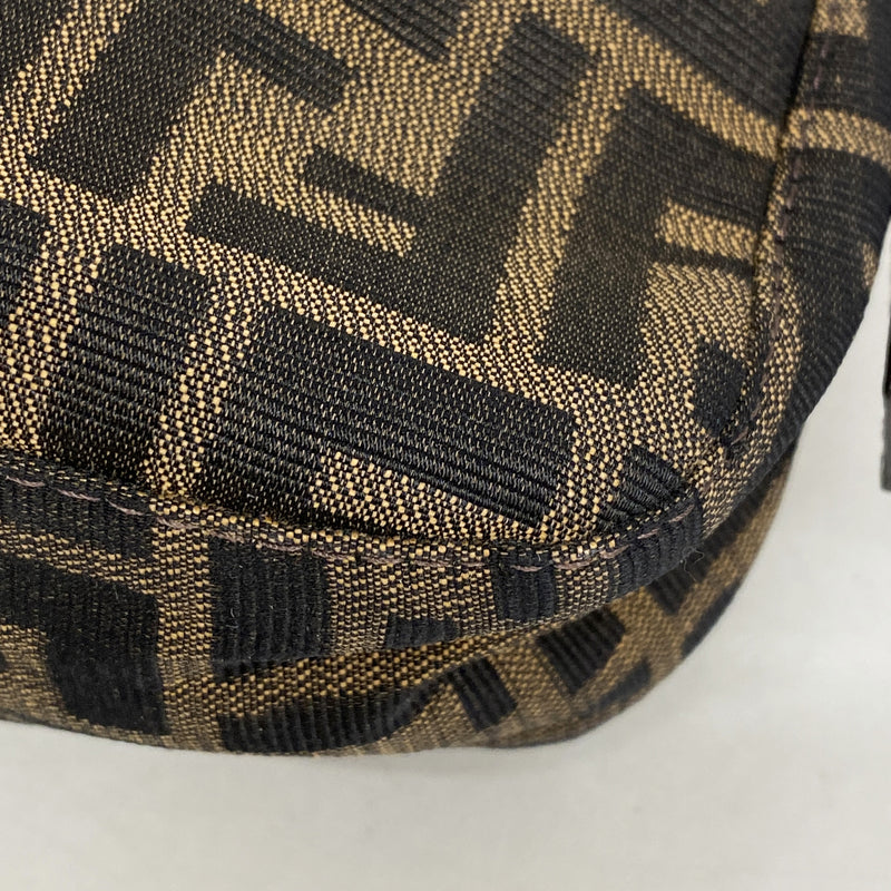【6ke5964】フェンディ ハンドバッグ ズッカ ナイロンキャンバス ブラウン シルバー金具【中古】レディース