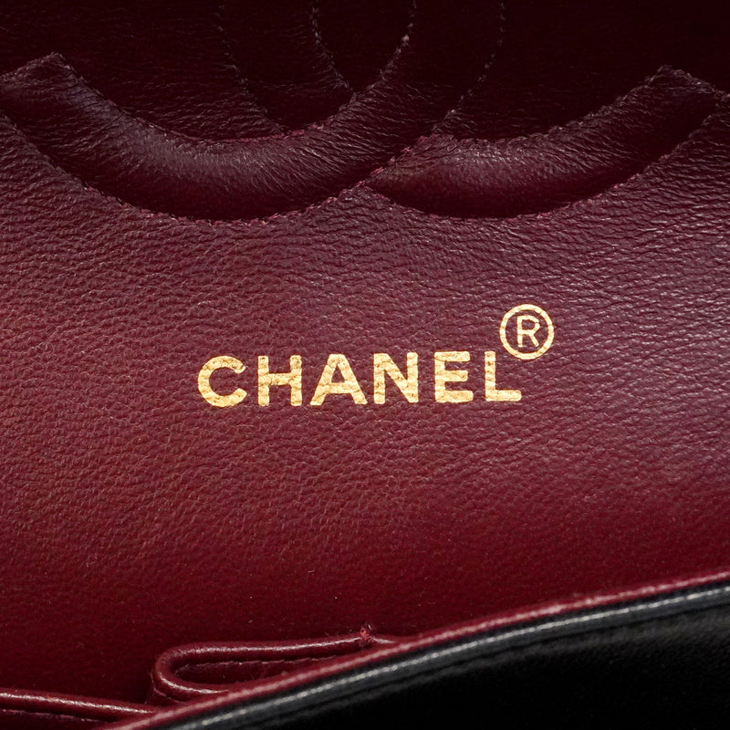 【6ke5995】シャネル ショルダーバッグ マトラッセ Wフラップ Wチェーン ラムスキン ブラック ゴールド金具【中古】レディース