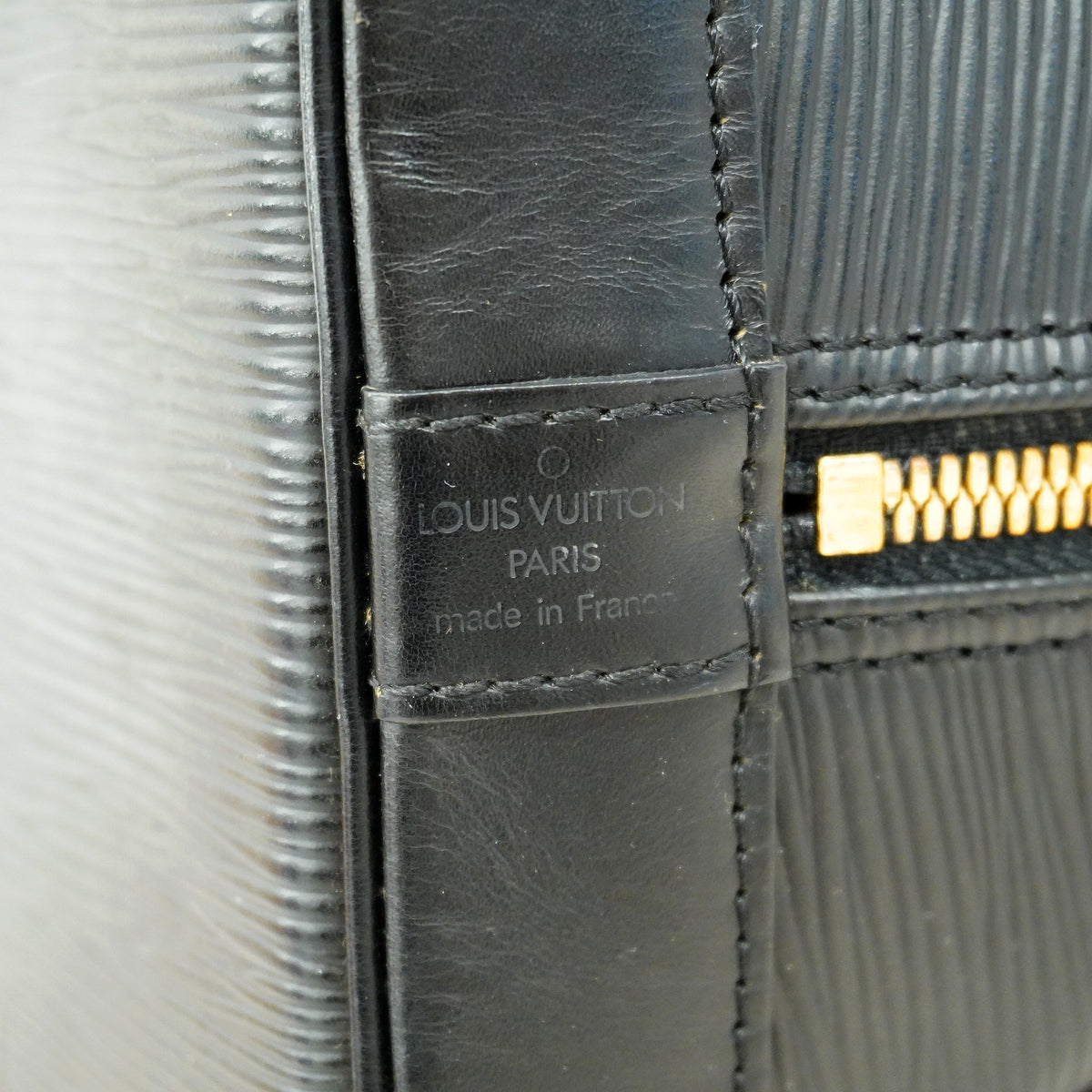 【6ke6088-e】ルイヴィトン ハンドバッグ エピ アルマ M52142 ノワール【中古】レディース