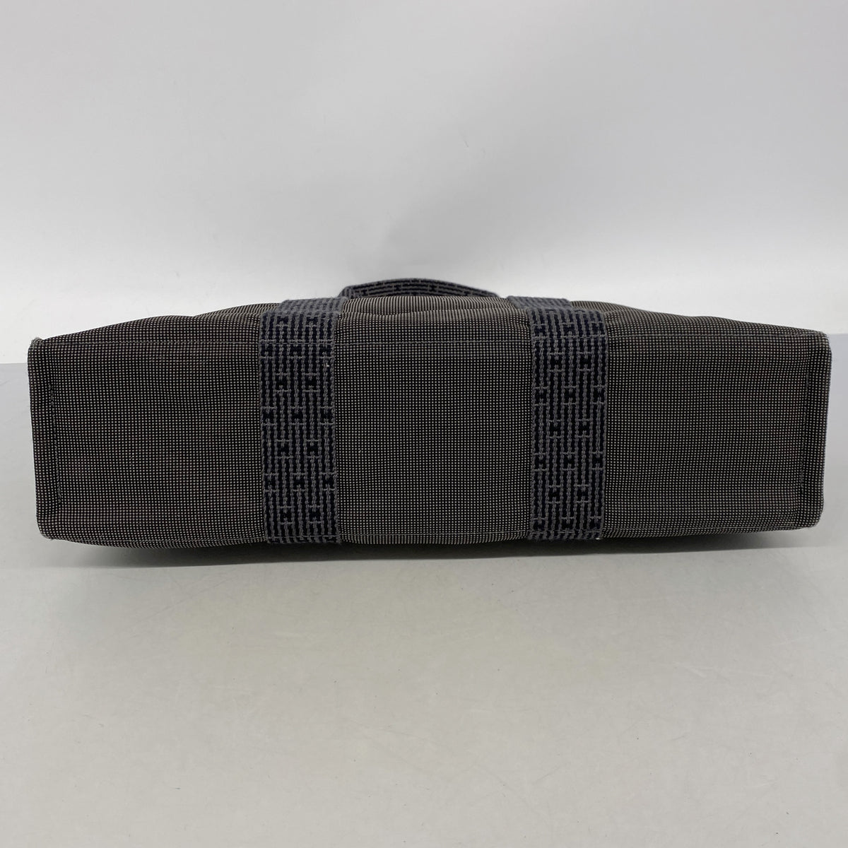 【6ke6090】エルメス トートバッグ エールラインMM ナイロン グレー シルバー金具【中古】メンズ レディース ユニセックス