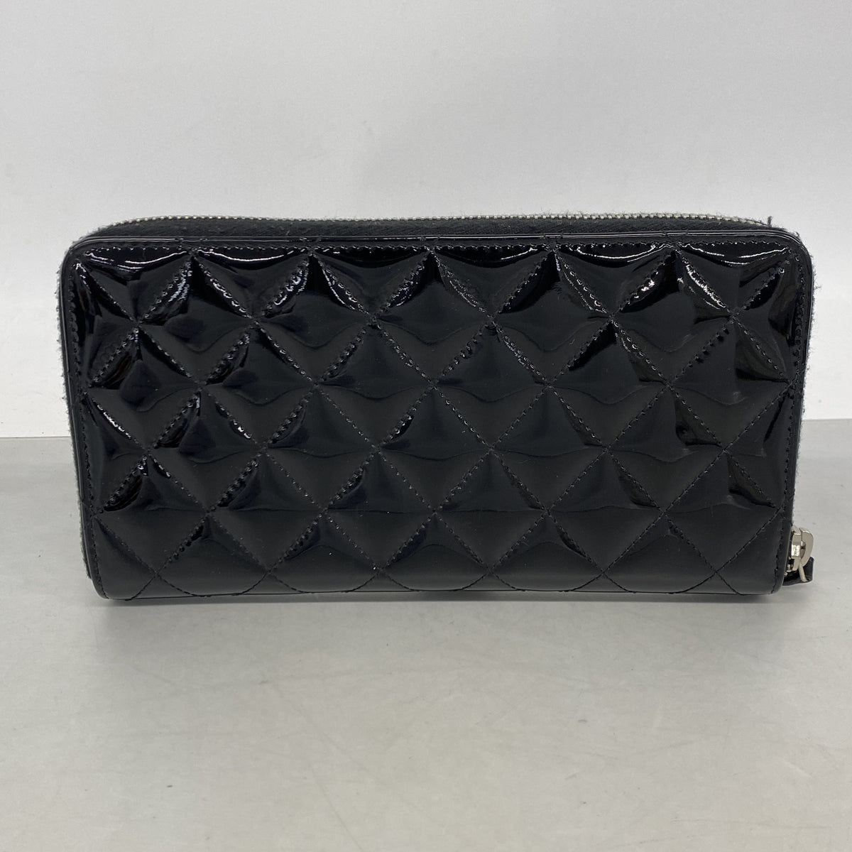 【6ke6147】シャネル 長財布 マトラッセ パテントレザー ブラック シルバー金具【中古】レディース