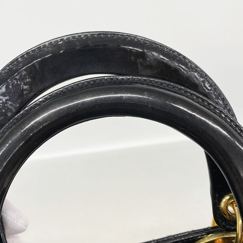 【6ke6242】クリスチャンディオール ハンドバッグ カナージュ レディディオール エナメル ブラック ゴールド金具【中古】レディース