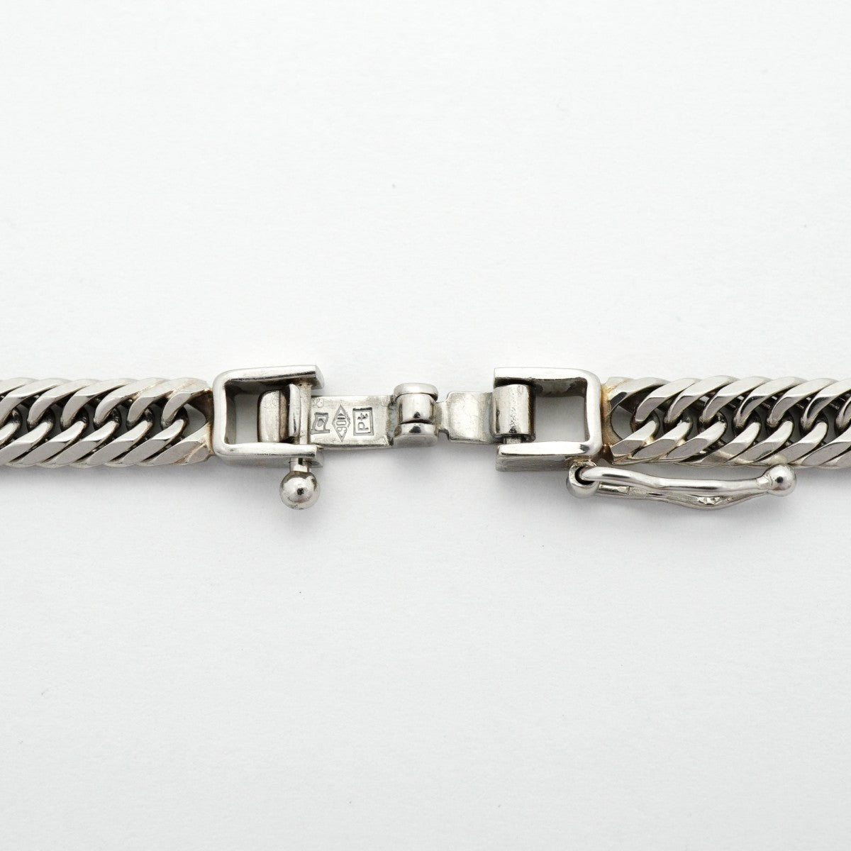 【6khd0051】喜平 ネックレス Pt900 プラチナ 8面 トリプル 50.4cm 30.6g キヘイ【中古】メンズ レディース ユニセックス