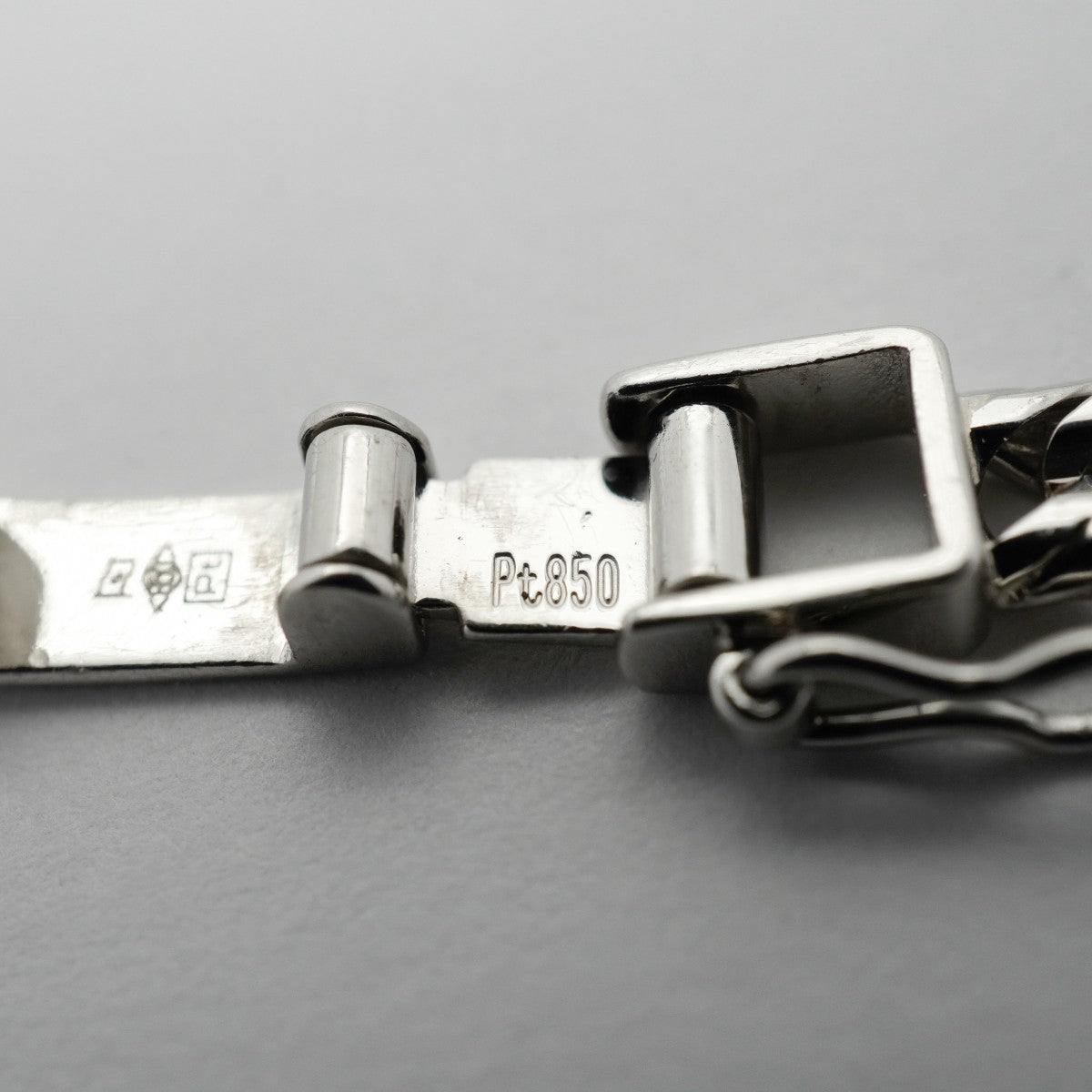 【6khd0052】喜平 ネックレス Pt850 プラチナ トリプル 12面 50.8cm 30.6g キヘイ【中古】メンズ レディース ユニセックス