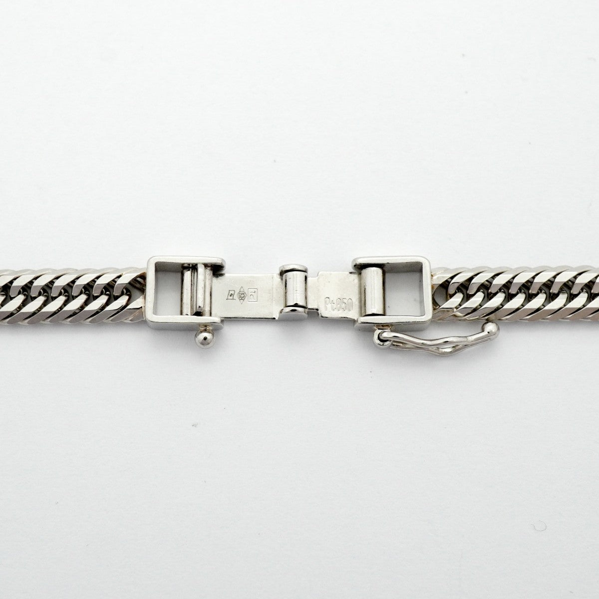 【6khd0053】喜平 ネックレス Pt850 プラチナ トリプル 12面 51.3cm 30.6g キヘイ【中古】メンズ レディース ユニセックス