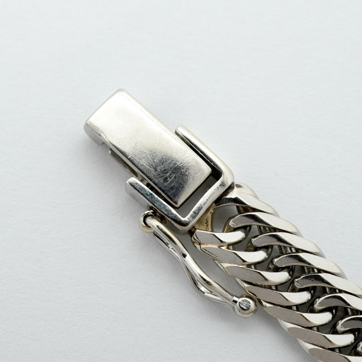 【6khf0042】喜平 ブレスレット Pt900 プラチナ 8面 トリプル 20.2cm 20.7g キヘイ【中古】メンズ レディース ユニセックス