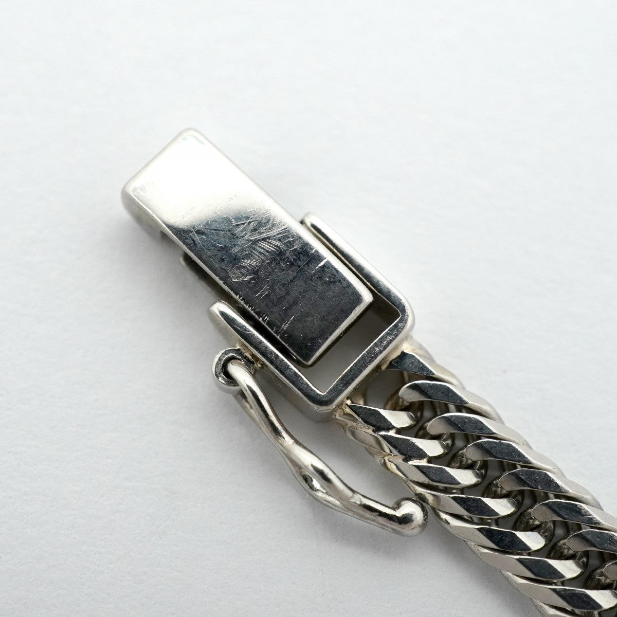 【6khg0026】喜平 ブレスレット Pt850 プラチナ トリプル 12面 22.6cm 14.5g キヘイ【中古】メンズ レディース ユニセックス