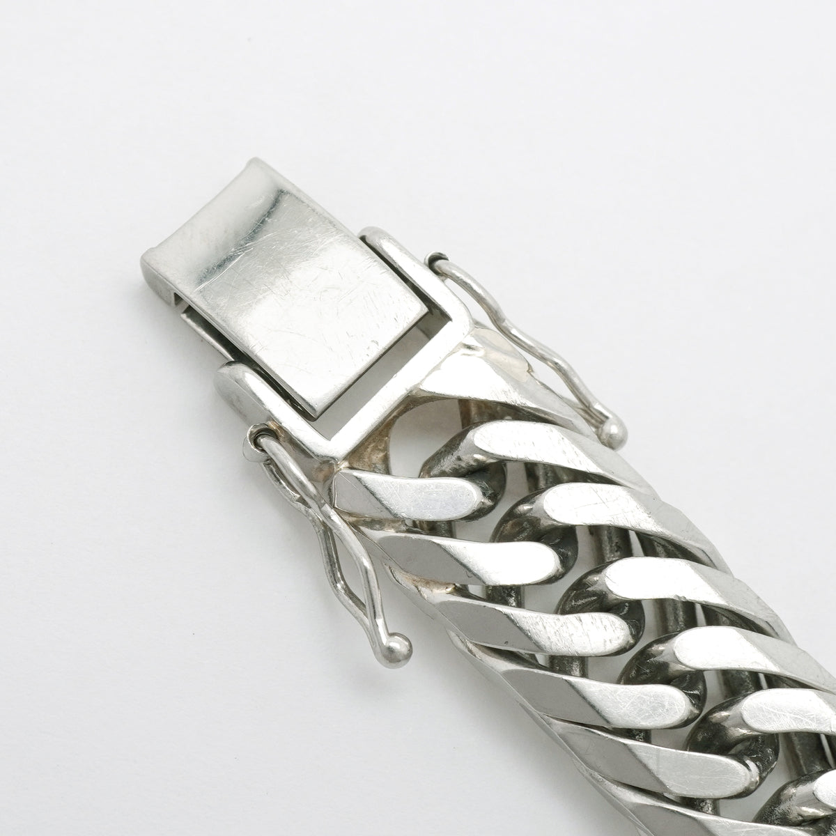 【6khi0006】喜平 ブレスレット Pt850 プラチナ 8面 トリプル 21.1cm 102.5g キヘイ【中古】メンズ レディース ユニセックス