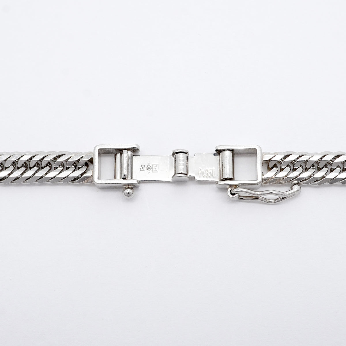 【6khi0097】喜平 ネックレス Pt850 プラチナ トリプル 12面 56cm 33.1g キヘイ【中古】メンズ レディース ユニセックス