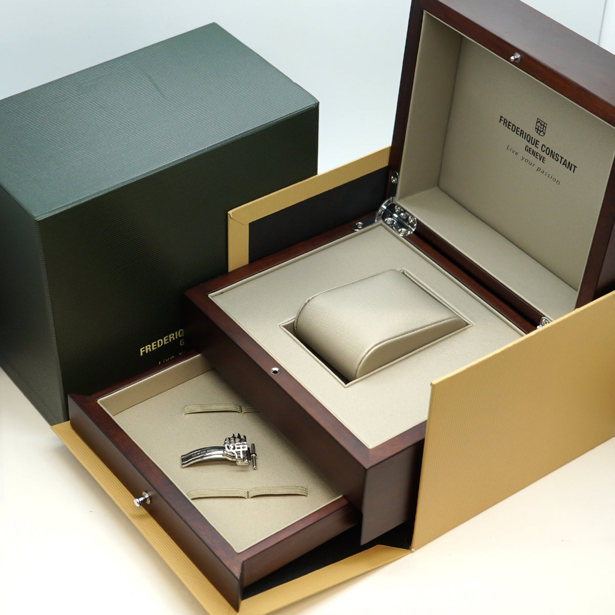 【6wbd0334】フレデリック・コンスタント スリムライン モノリシック FC-810MCN3S6 ネイビー文字盤【中古】腕時計 メンズ