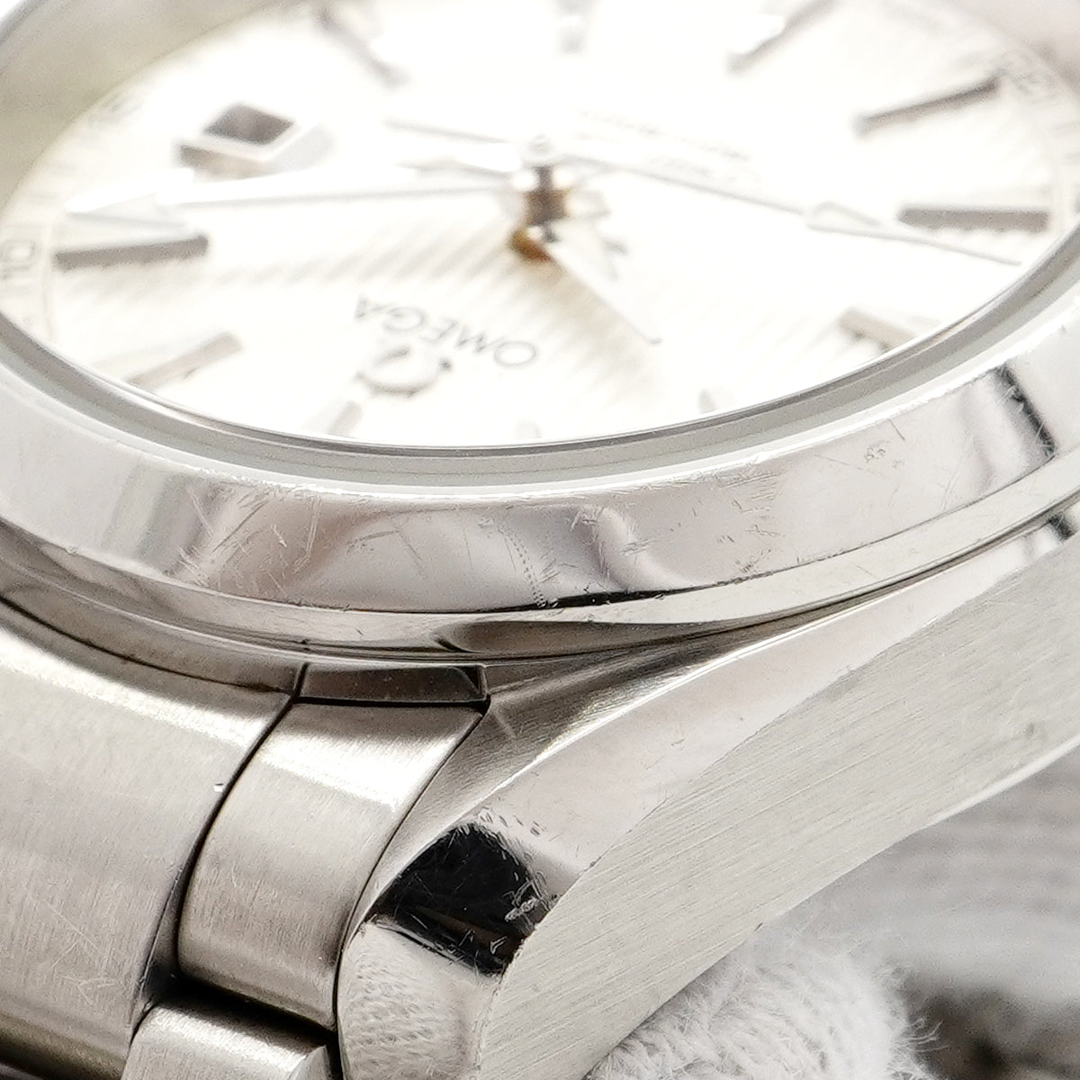 【6wcb0172】オメガ シーマスター 231.10.30.61.02.001 シルバー文字盤【中古】腕時計 レディース