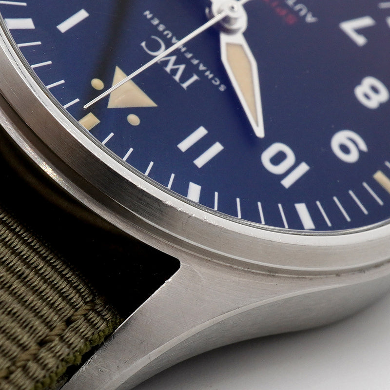 【6whb0127】IWC アイダブリューシー シャフハウゼン スピットファイア IW326801 黒文字盤【中古】腕時計 メンズ