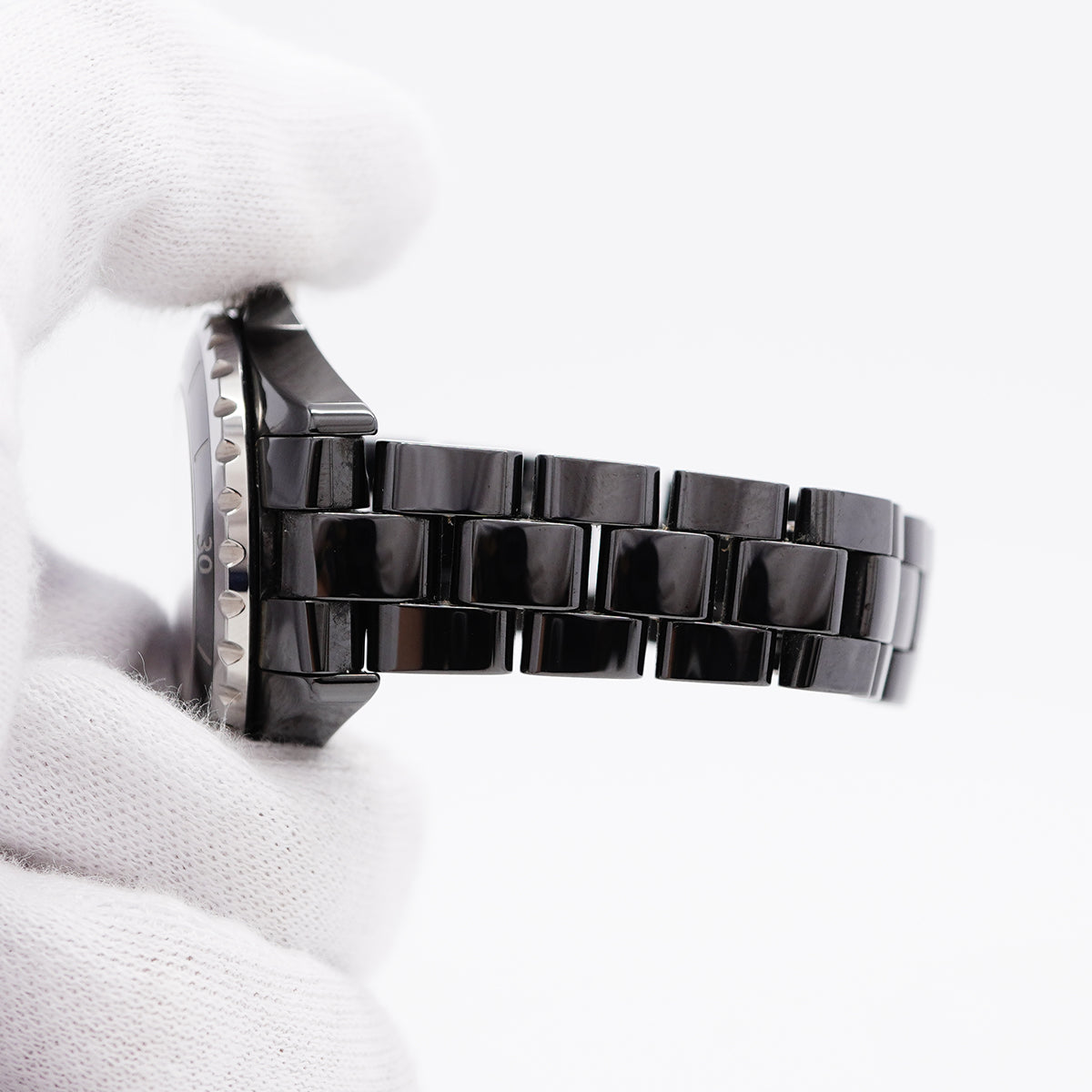 【6whd0305】シャネル J12 H0682 黒文字盤【中古】腕時計 レディース