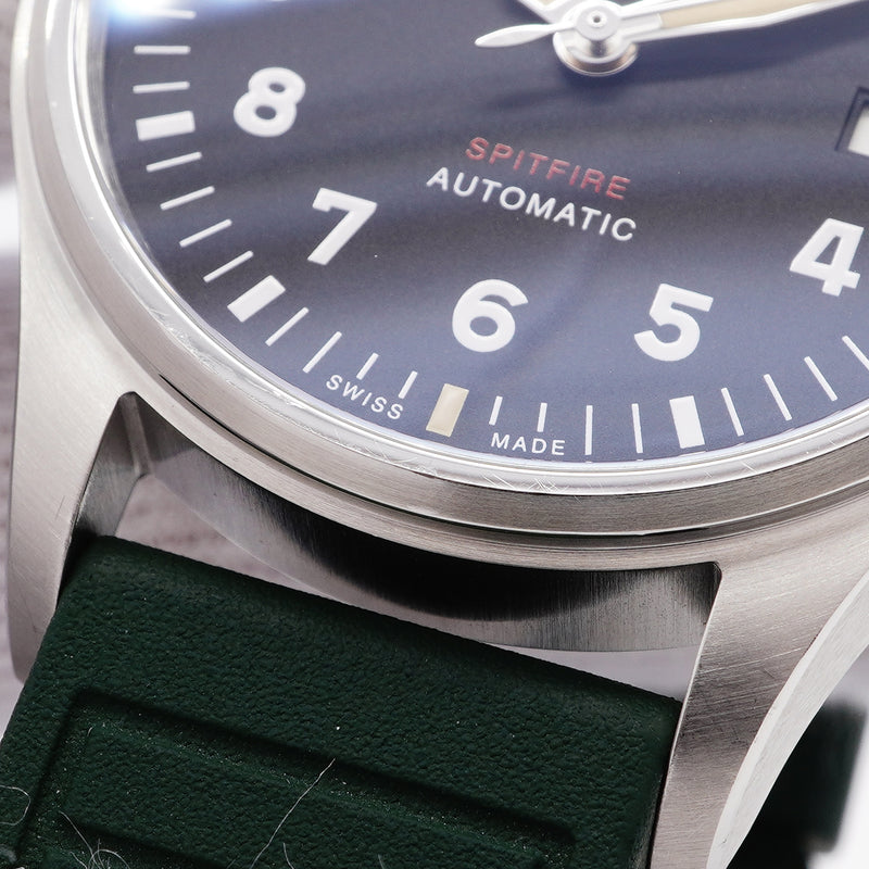【6whd0310】IWC アイダブリューシー シャフハウゼン パイロット ウォッチ オートマティック スピットファイア IW326801 黒文字盤【中古】腕時計 メンズ