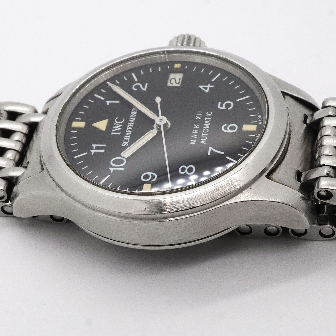 【6wkb0089】IWC アイダブリューシー シャフハウゼン マークXII IW442102 黒文字盤【中古】腕時計 レディース