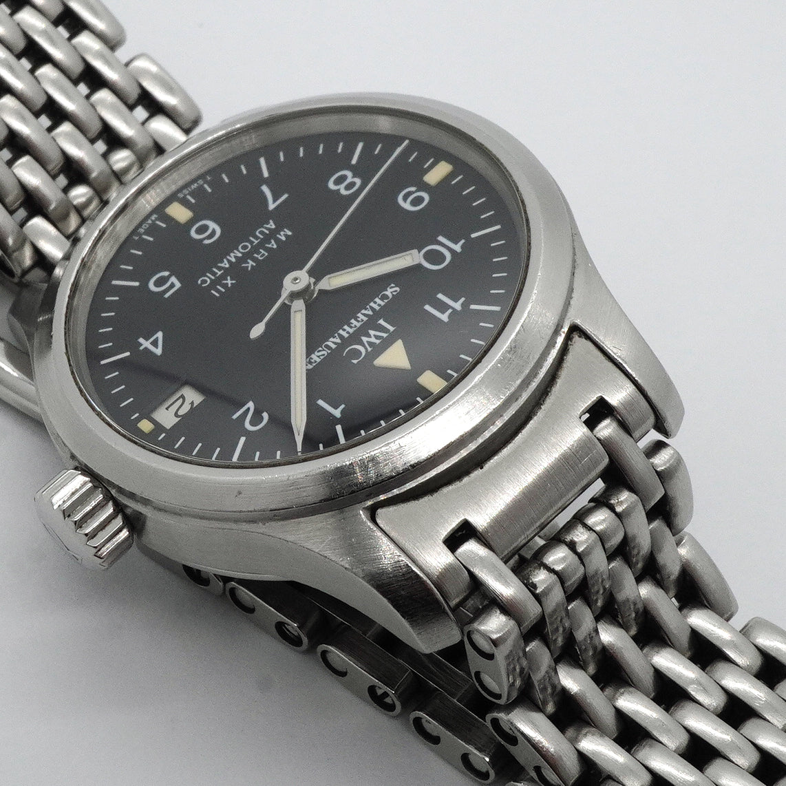 【6wkb0089】IWC アイダブリューシー シャフハウゼン マークXII IW442102 黒文字盤【中古】腕時計 レディース